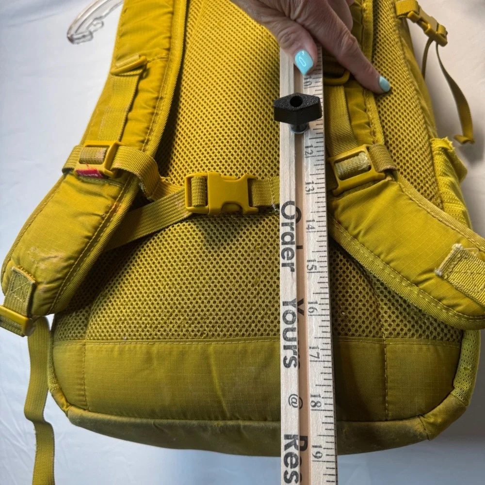 Supreme SS17 Backpack Cordura Ripstop Acid Green Bungee Streetwear 20L